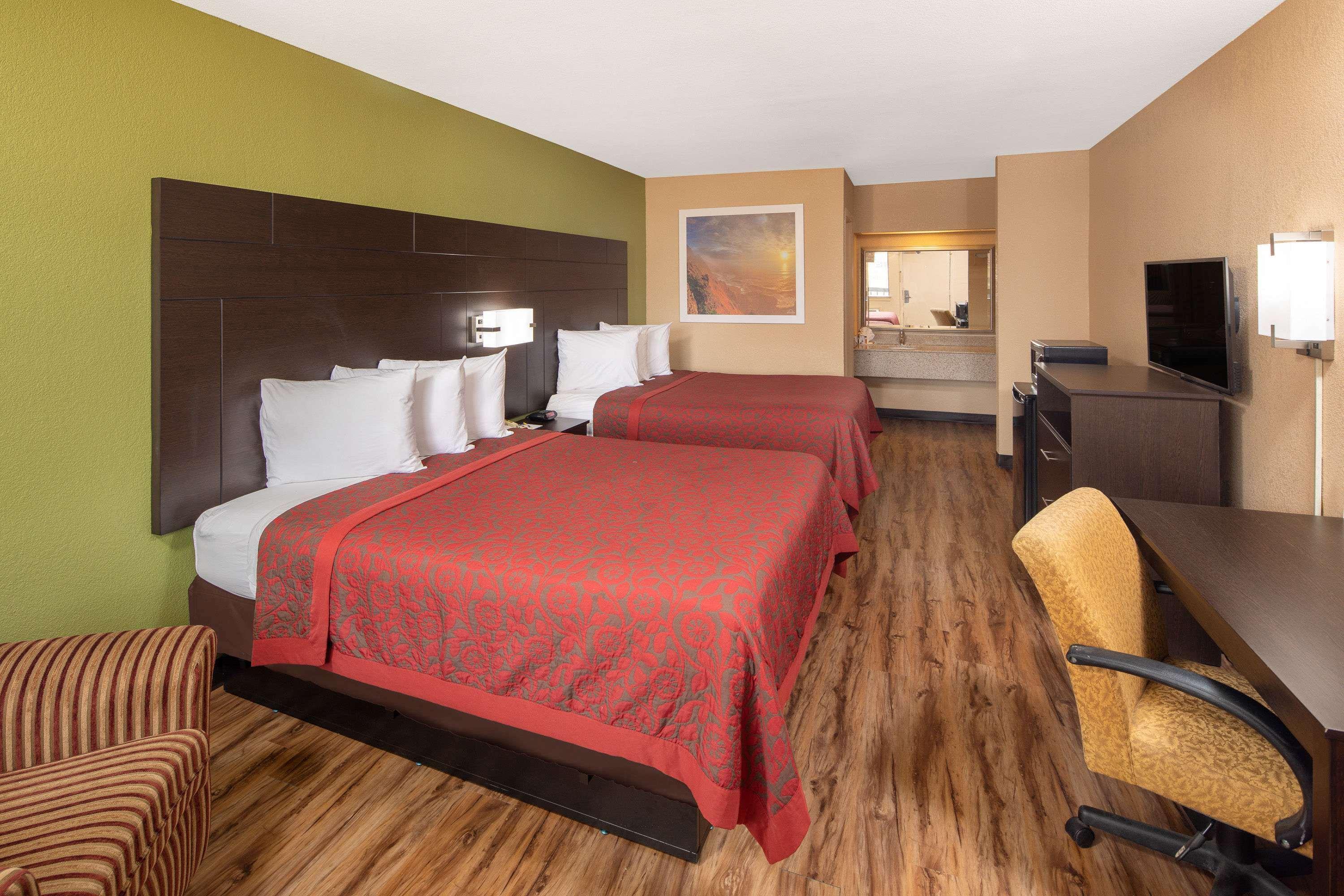 Days Inn By Wyndham Tupelo Ngoại thất bức ảnh